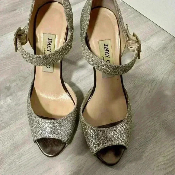 Jimmy Choo Gold Coarse Glitter Peep Toe Ankle Strap Sandals Size 35 1/2 - Picture 4 of 16